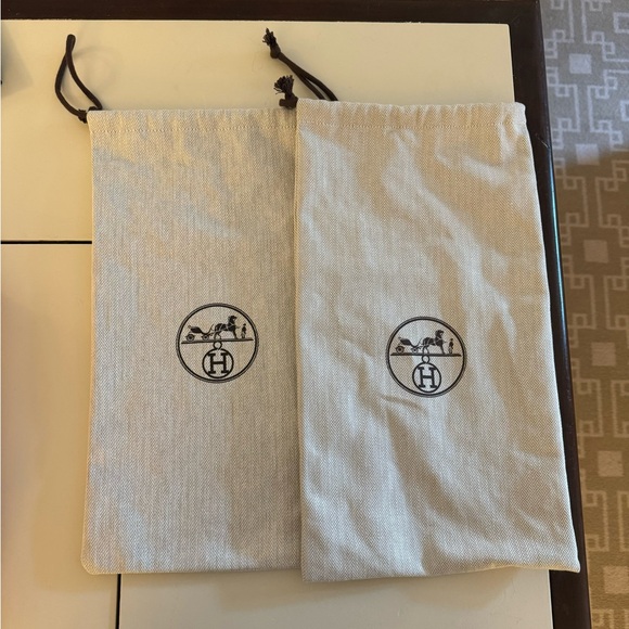 HERMES Authentic Shoe Dust Storage Bag Herringbone Drawstring Logo 15.5” x 8.75” - Picture 2 of 11